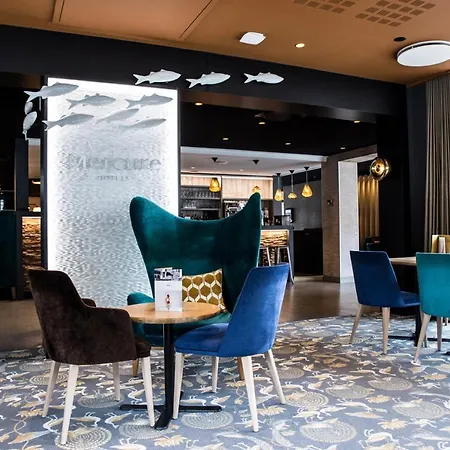 Mercure Port Le Jerzual 4*